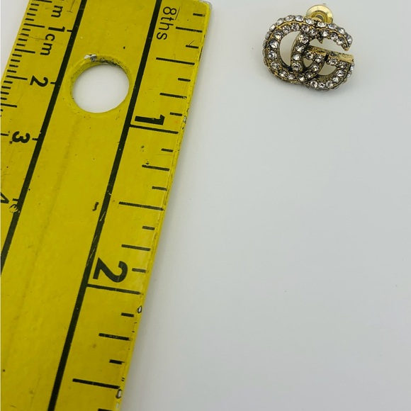 Gucci Gold Studded GG Logo Earrings - Picture 4 of 4